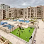 Exquisite 2Br At Zahra Breeze Dubailand By Deluxe Holiday Homes